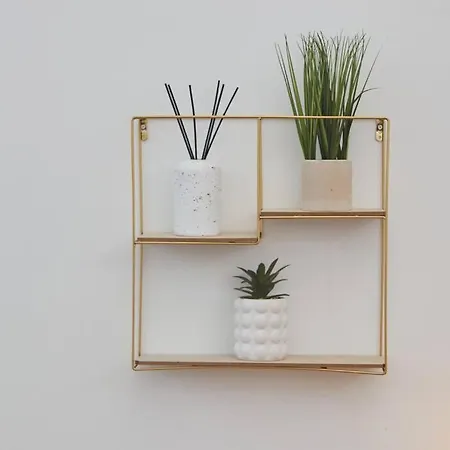 Sleeps 5 - Corporate Relocation & Family - Free Wifi Apartment Leeds (West Yorkshire)